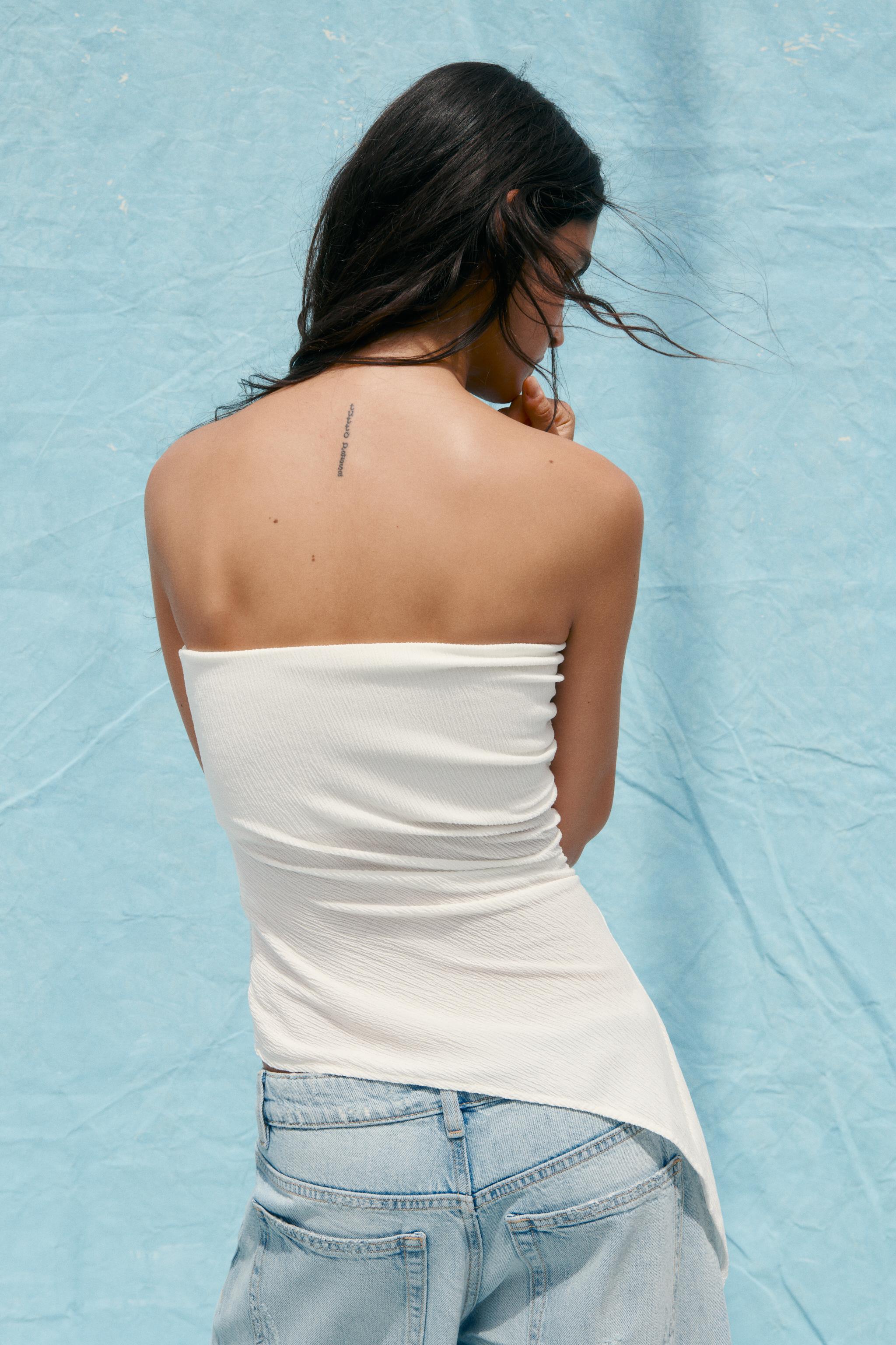 TEXTURED BANDEAU TOP